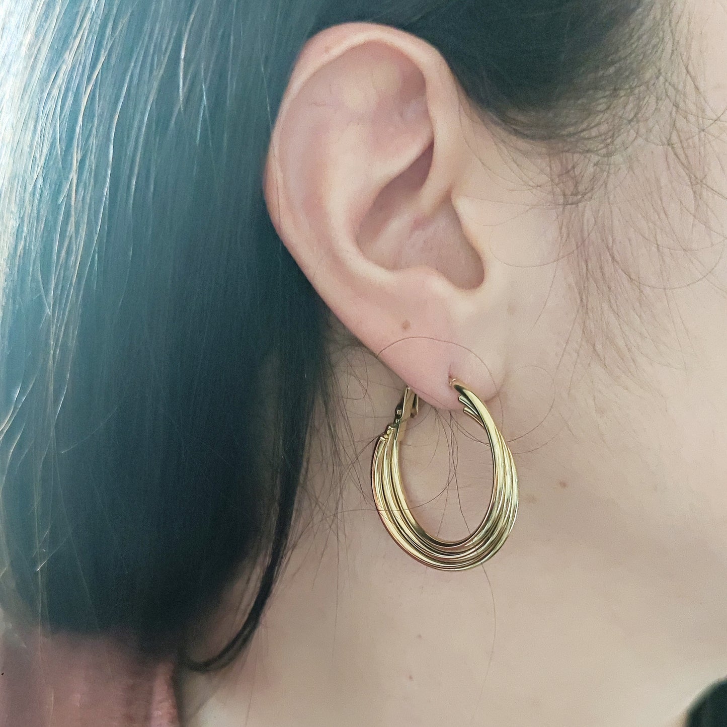 Orecchini cerchio intreccio gold