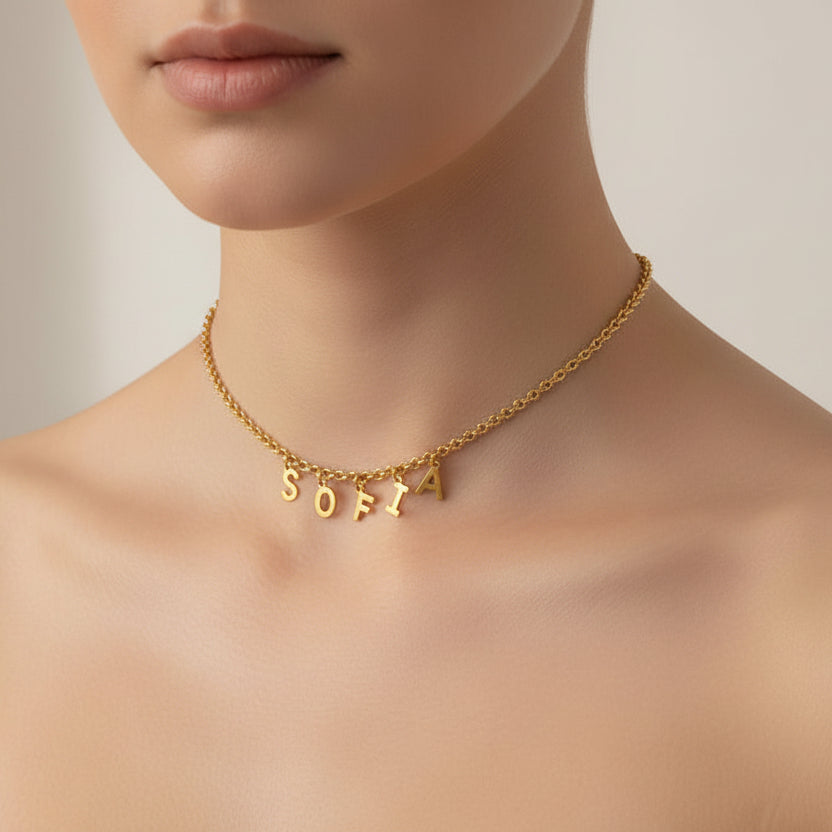 Collana con letterine lucide gold PERSONALIZZABILE a partire da €15,90