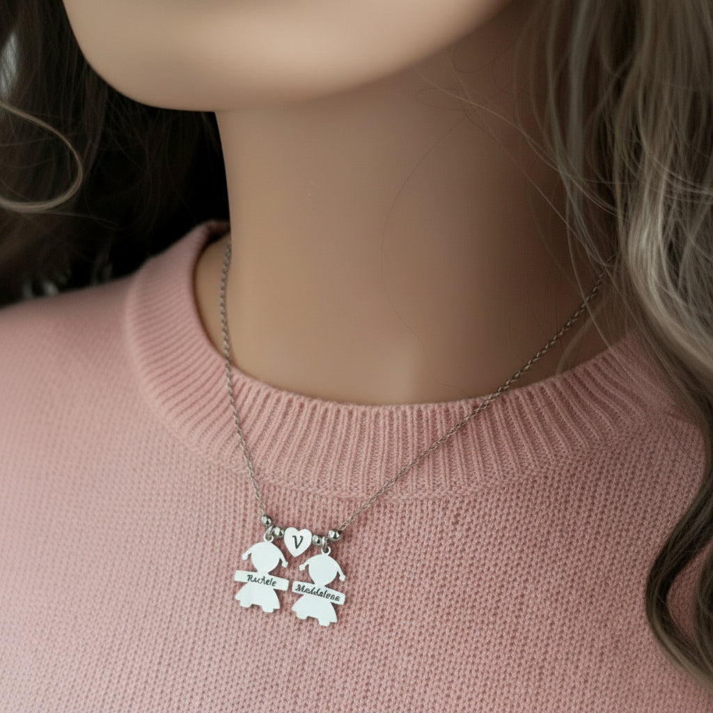 collana due bebè con cuore centrale PERSONALIZZABILE
