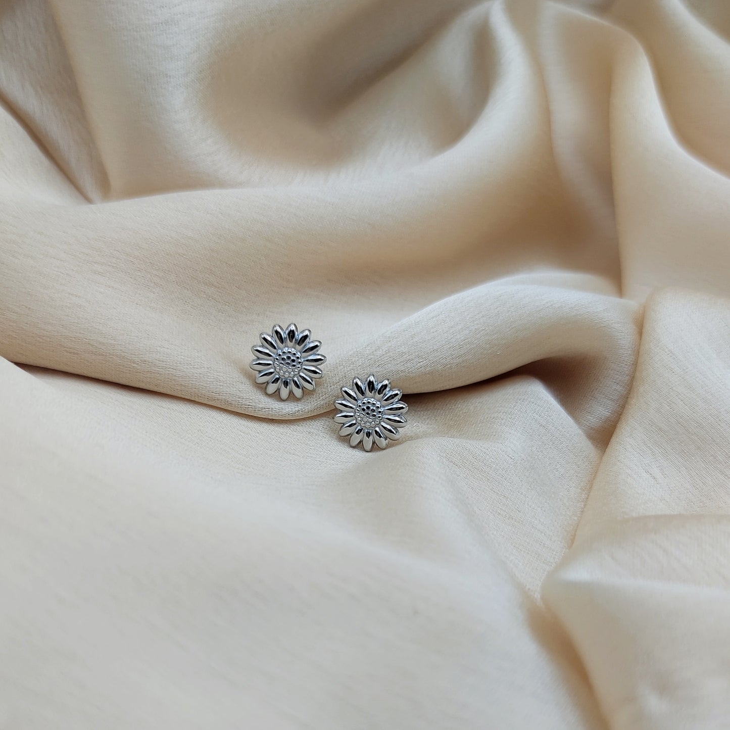 Orecchini girasole silver