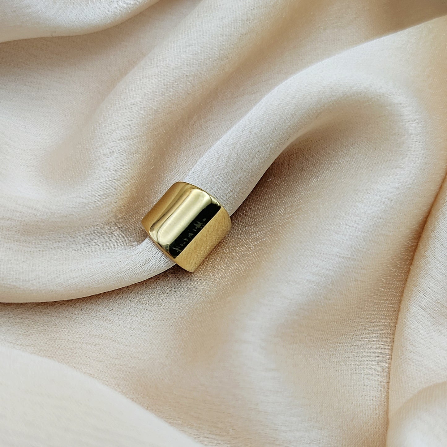 Earcuff liscio gold