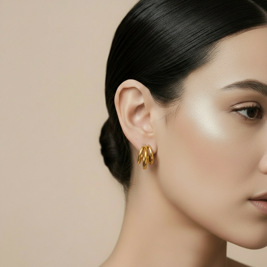 Orecchini cerchietto tris gold