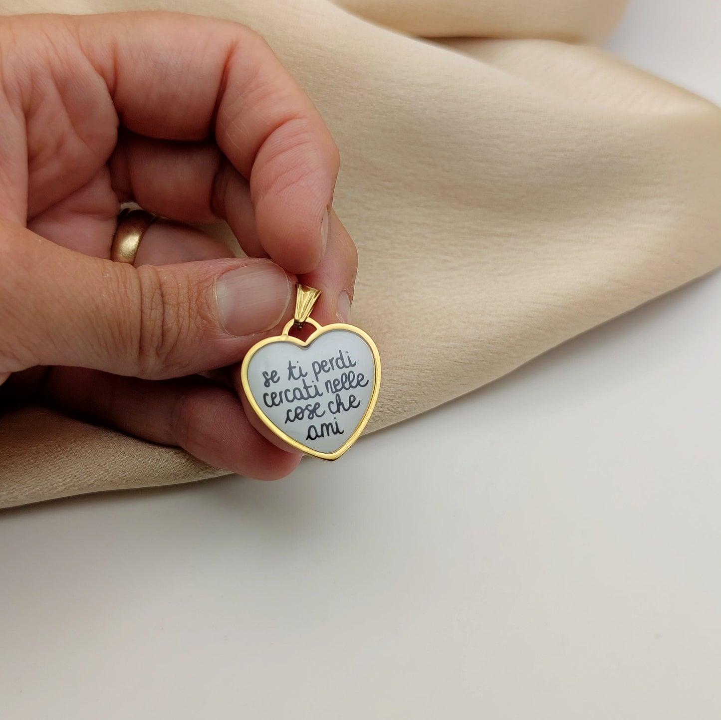 Ciondolo cuore cornice se ti perdi cercati nelle cose che ami