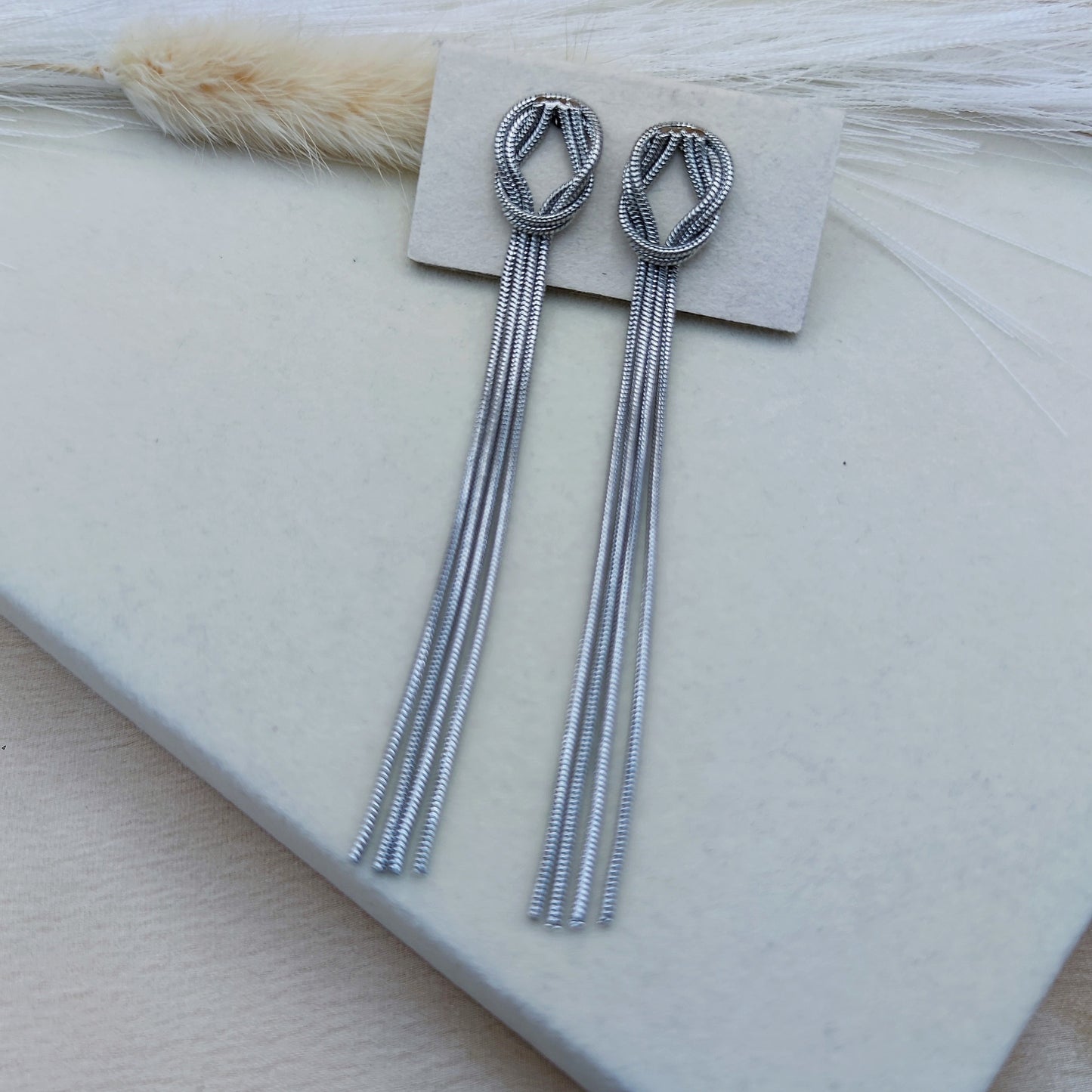 Orecchini nodo cascata silver