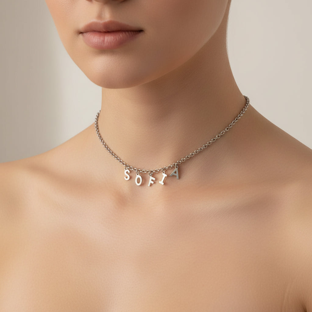Collana con letterine lucide silver PERSONALIZZABILE a partire da €15,90
