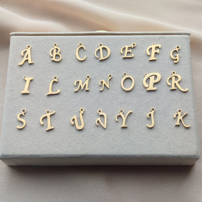 Ciondolo lettera gold