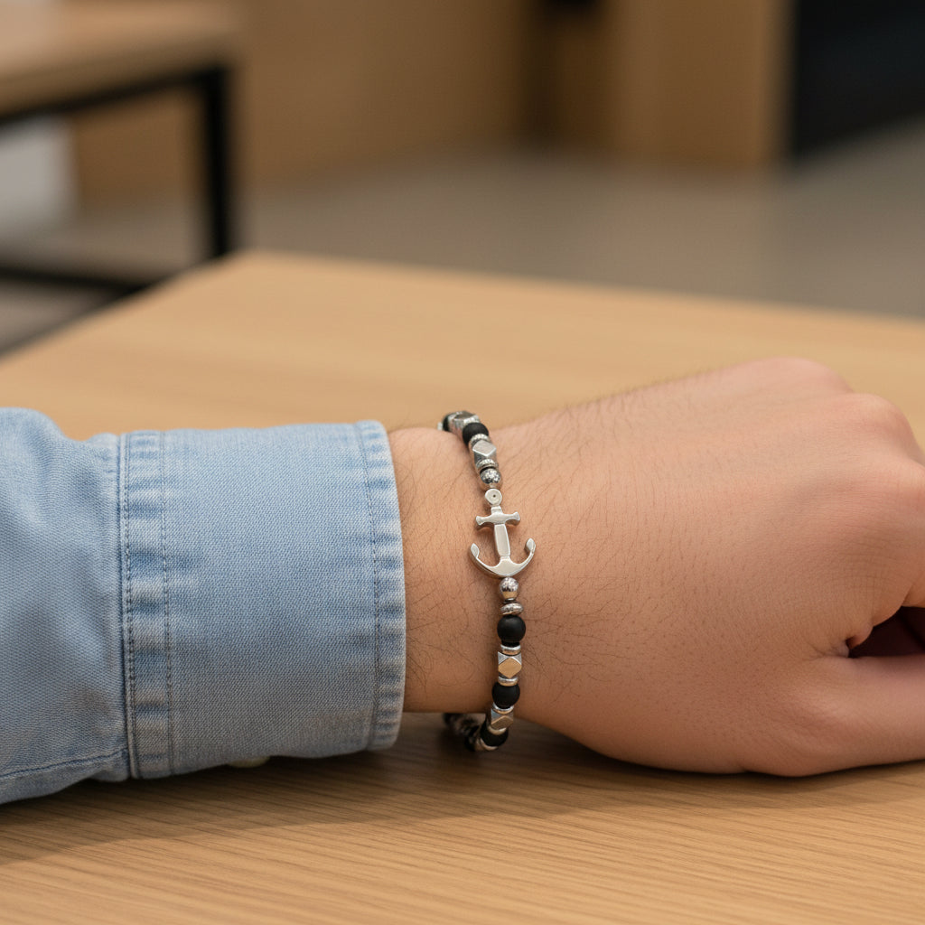 Bracciale ancora nero