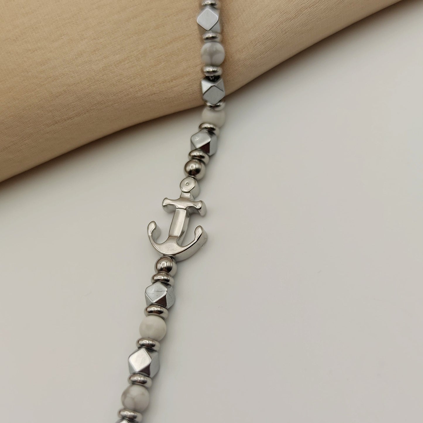 Bracciale ancora grigio chiaro