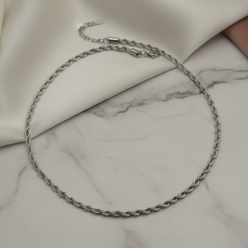 Collana torcion 4mm, lunghezza 45 cm silver