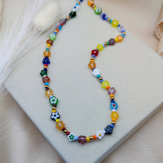 Collana margheritina colorata