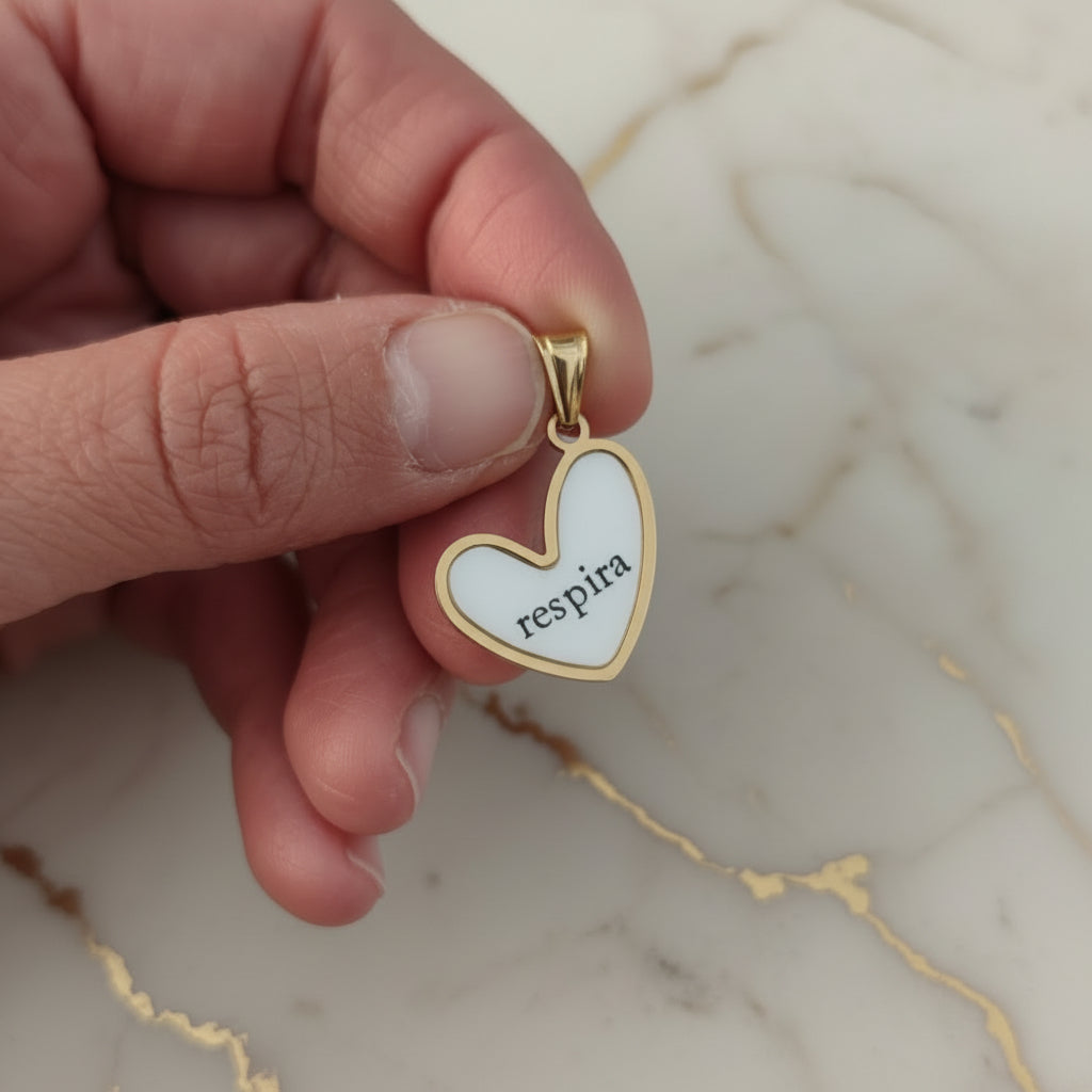 Ciondolo cuore respira