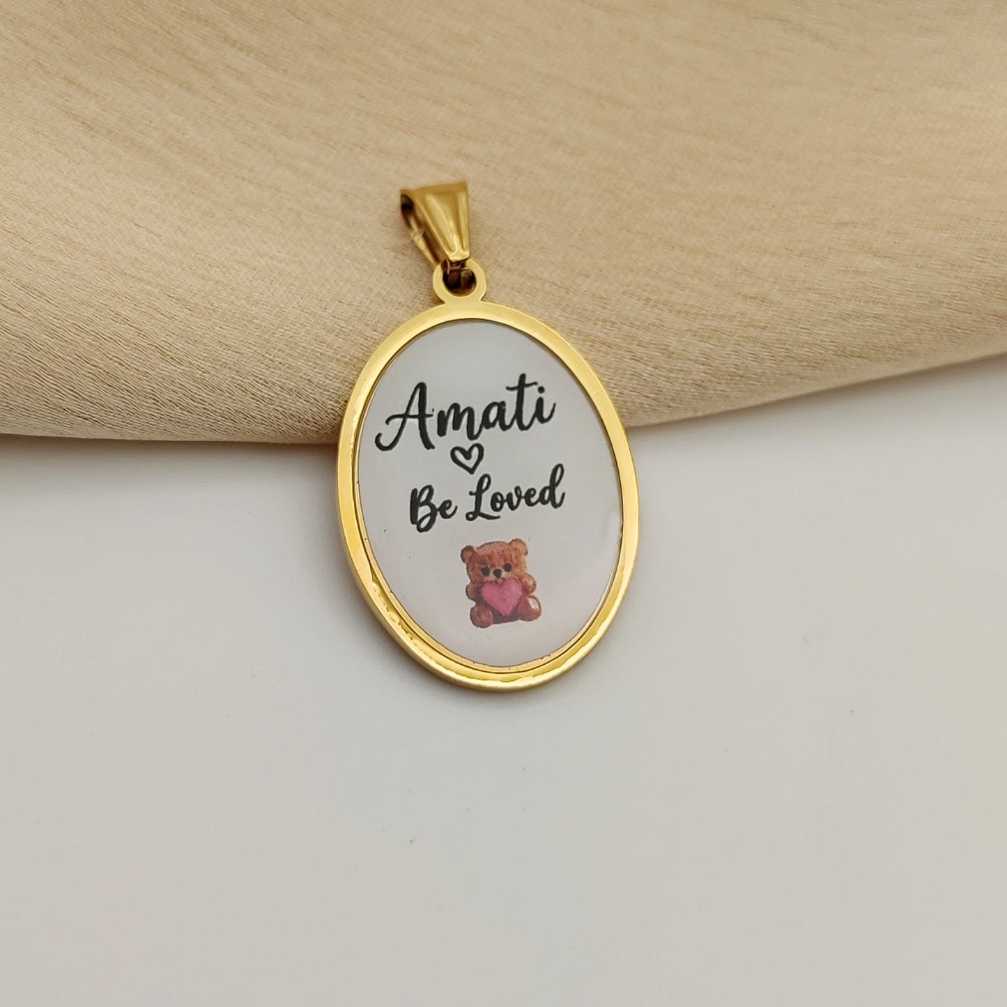 Ciondolo cornice ovale amati be loved