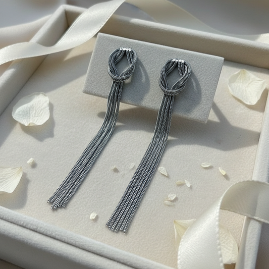 Orecchini nodo cascata silver