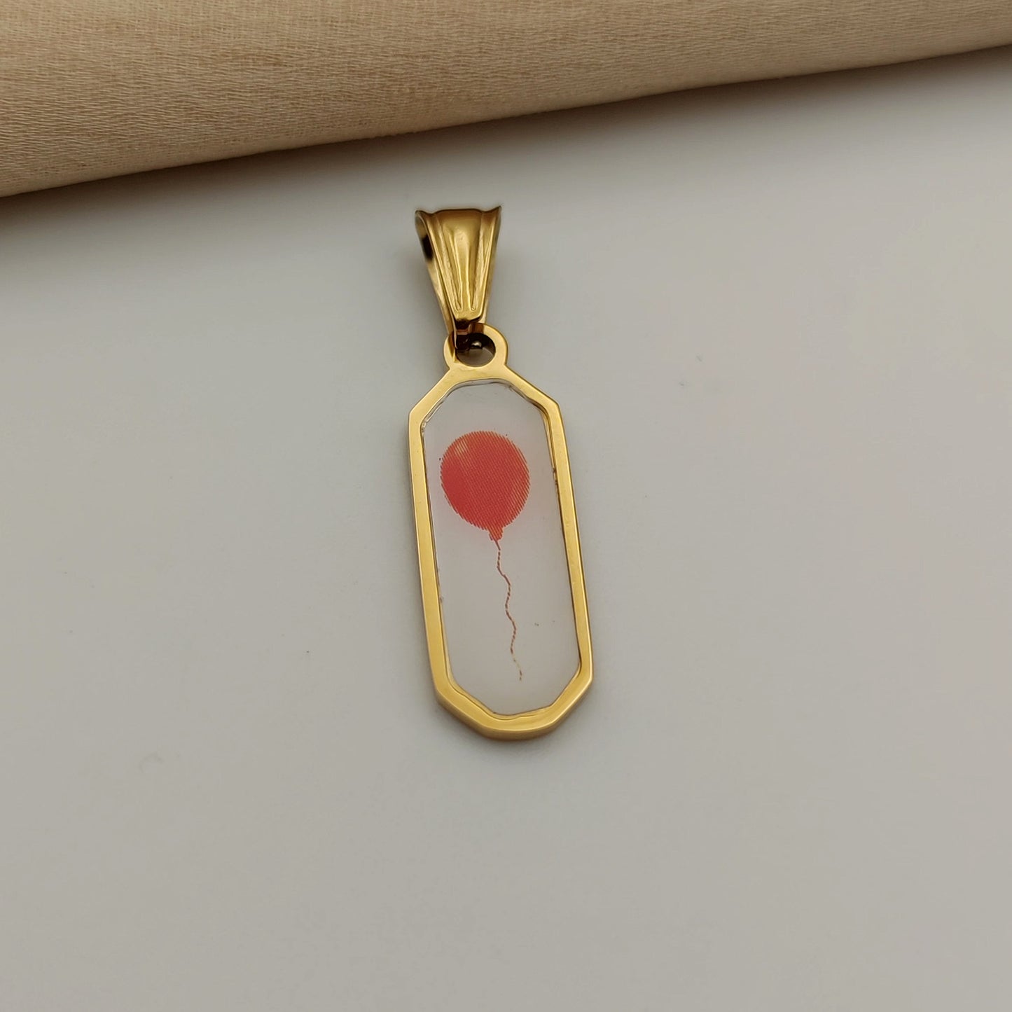 Ciondolo palloncino rosso
