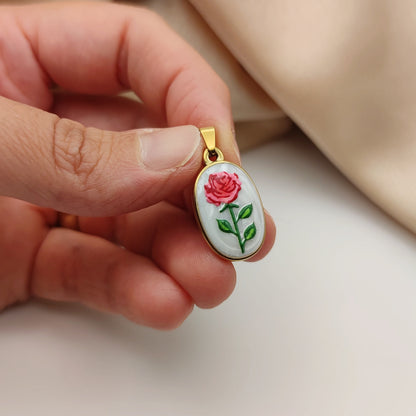 Ciondolo ovale rosa