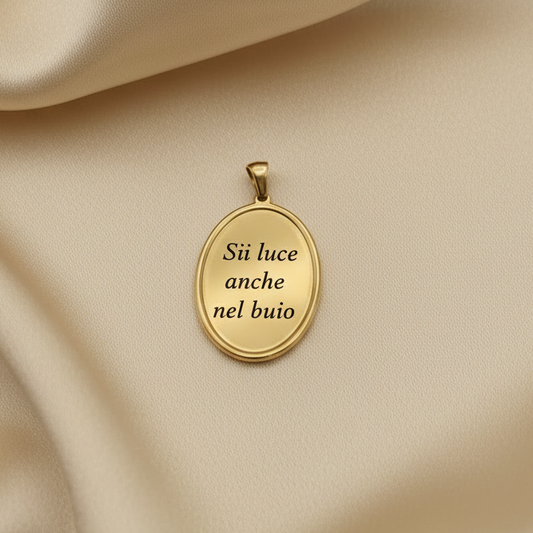 Ciondolo cornice ovalia gold PERSONALIZZABILE