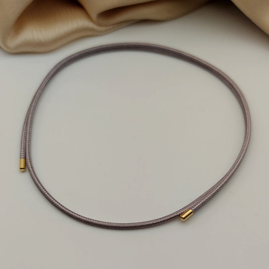 Choker calamita grigio/lilla chiaro