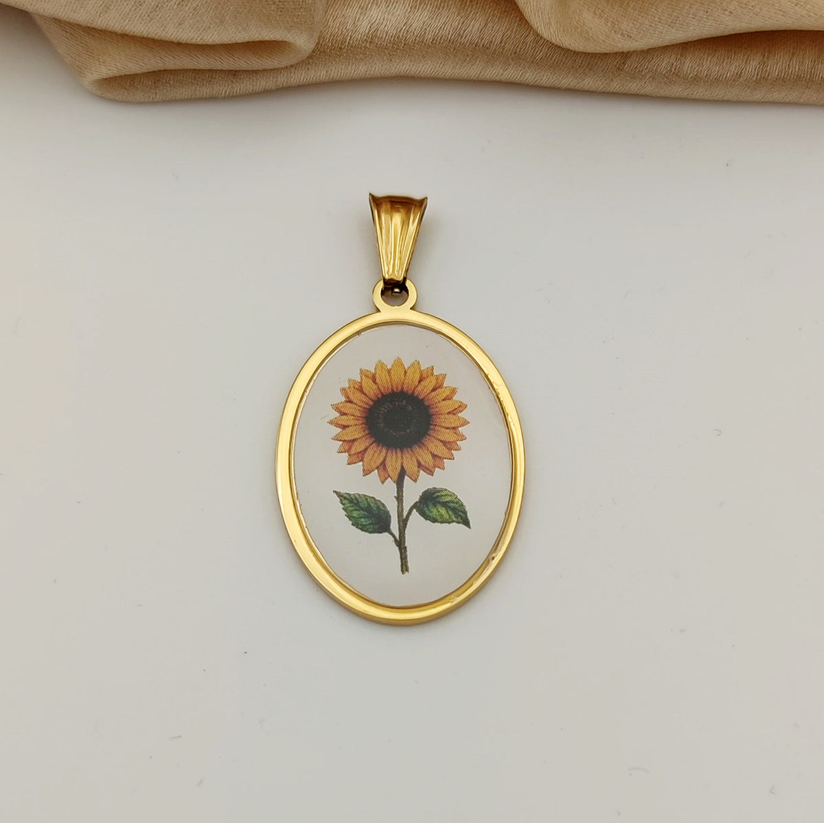 Ciondolo cornice ovale girasole