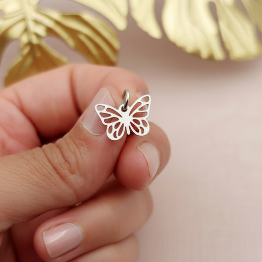 Charm farfalla traforata argento