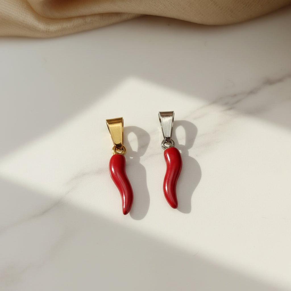 Ciondolo cornetto rosso classic