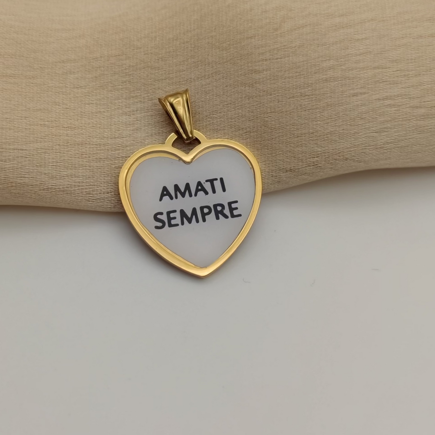 Ciondolo cuore amati sempre
